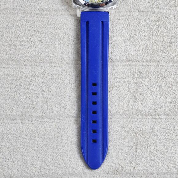 Dooney & Bourke Women’s Quartz Wrist Watch Colorful Plaid Dial Blue Silicone - Picture 9 of 12